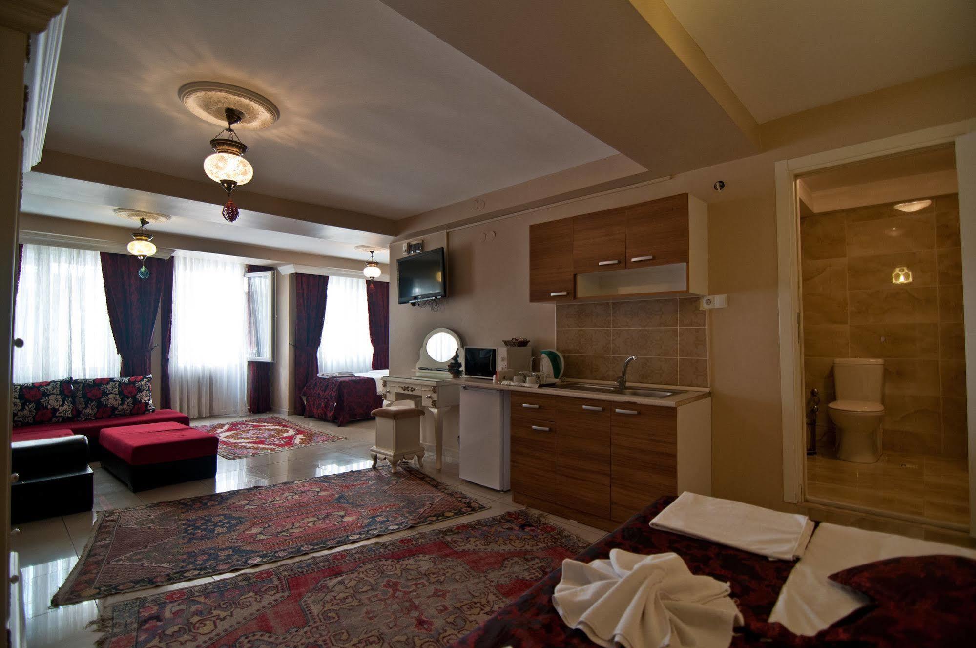 Safran Suites Istanbul Exterior photo